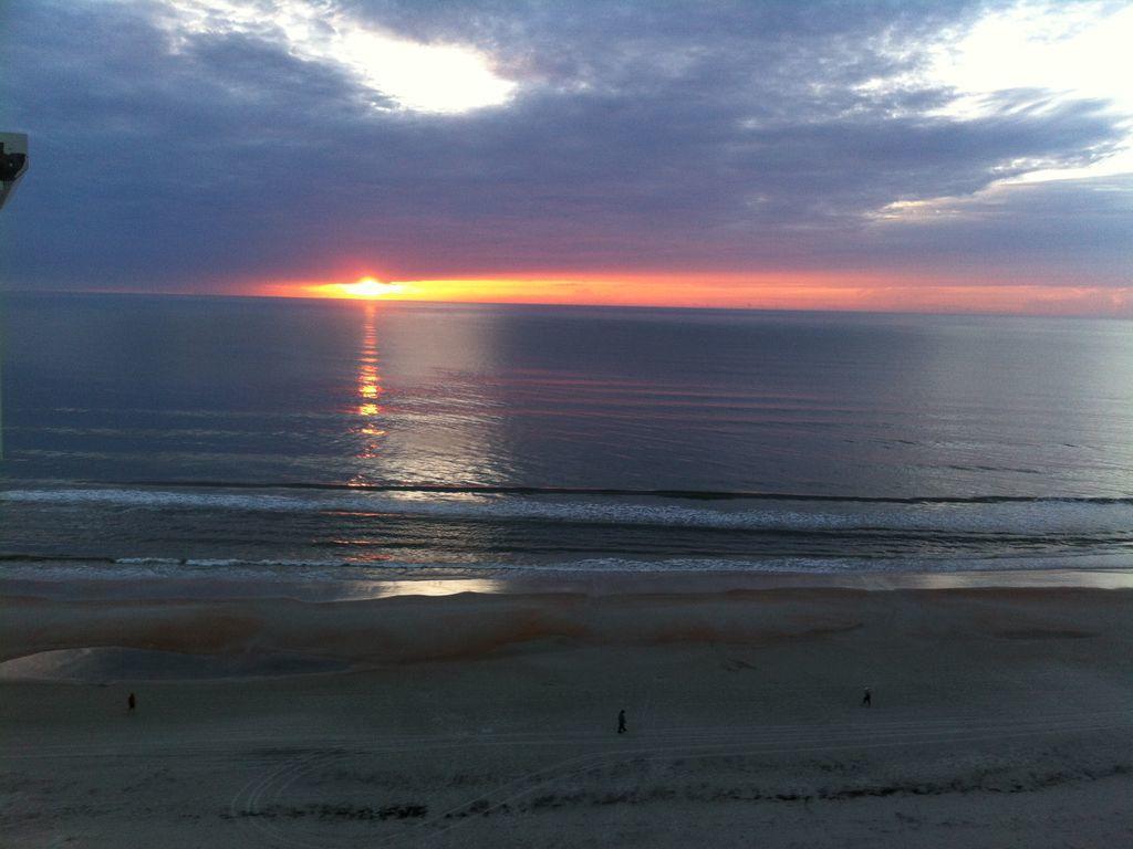 Penthouse Floor 1 Bedroom Resort Condo Direct Oceanfront Wyndham Ocean Walk - Daytona Funland 1908 Daytona Beach Exterior foto